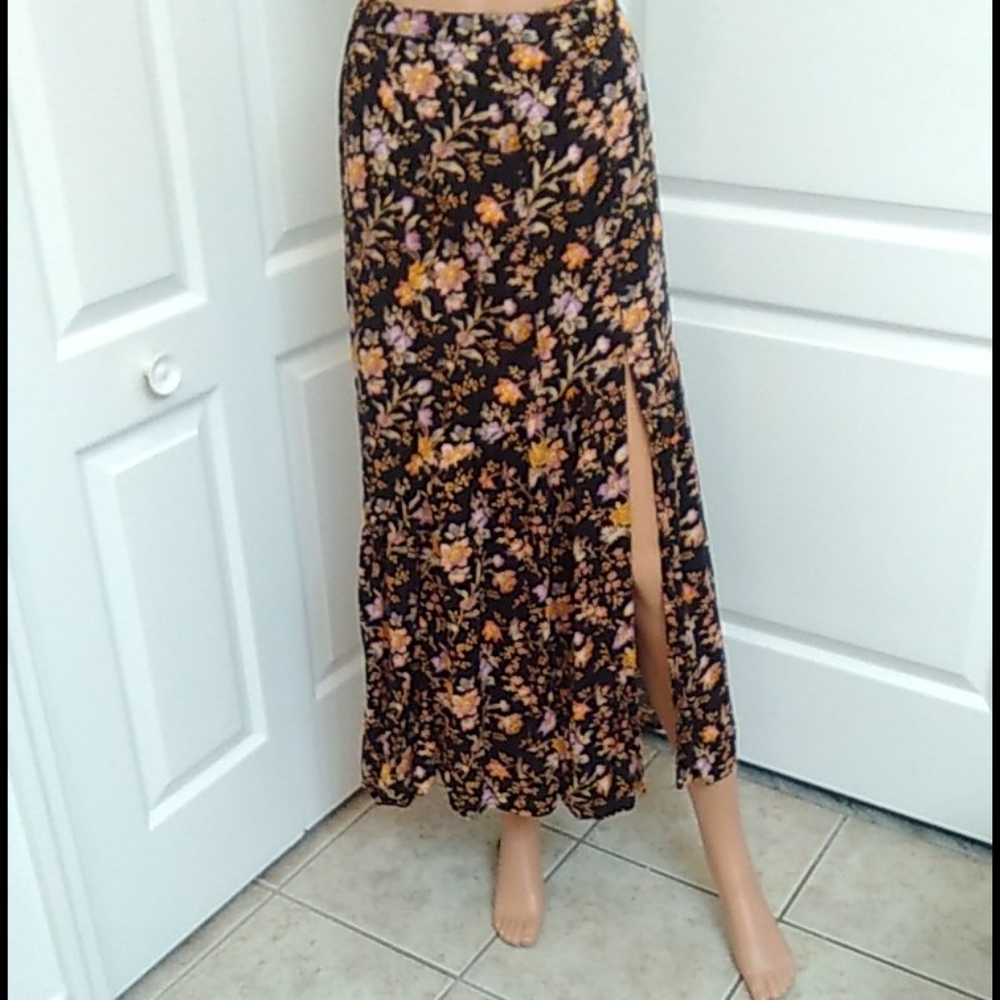 Long Sexy Skirt size 2/4 by American Eagle